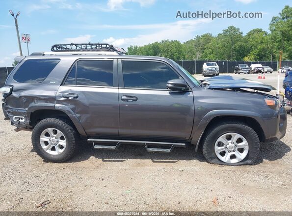 JTENU5JR9M5935056 2021 TOYOTA 4RUNNER Gray 360 interior view