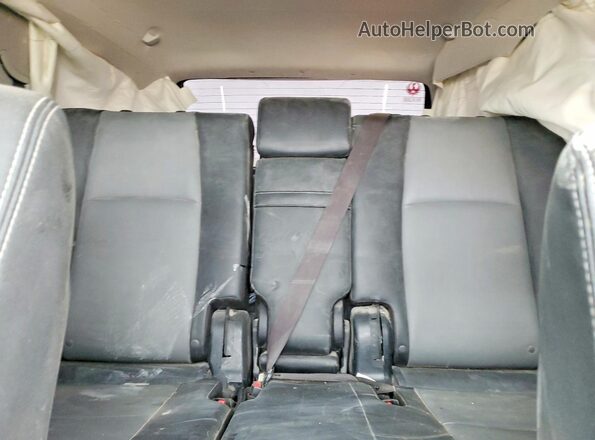 JTENU5JR9R6238620 2024 TOYOTA 4RUNNER Белый Вид задних сидений