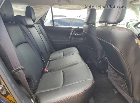 JTERU5JR0M5874889 2021 TOYOTA 4RUNNER Blue Вид задніх сидінь