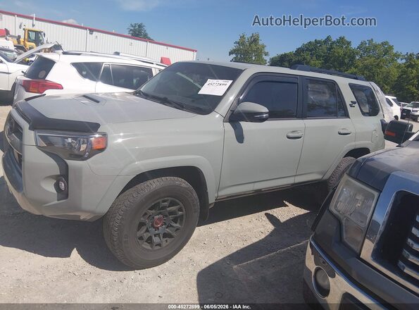 JTERU5JR0N5993754 2022 TOYOTA 4RUNNER Green სალონის 360-გრადუსიანი ხედი