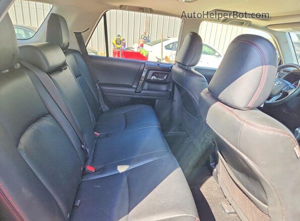 JTERU5JR0P6124102 2023 TOYOTA 4RUNNER Gray Rear interior view