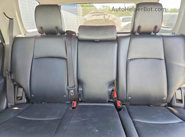 JTERU5JR1M5944268 2021 TOYOTA 4RUNNER White Հետևի նստատեղերի տեսք