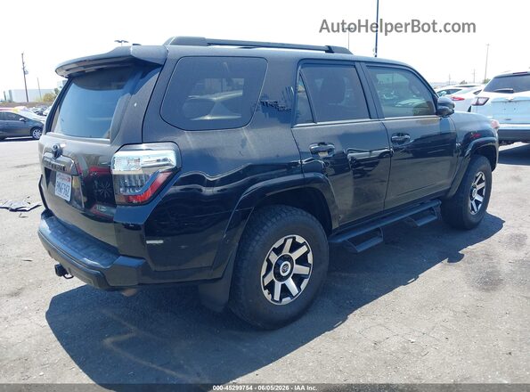 JTERU5JR2R6286364 2024 TOYOTA 4RUNNER Black Հետևի աջ