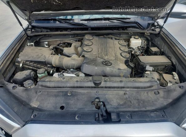 JTERU5JR6P6191724 2023 TOYOTA 4RUNNER Gray Вид задньої частини салону