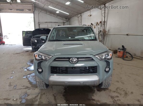 JTERU5JR7N6026844 2022 TOYOTA 4RUNNER Gray Вид щитка приладів