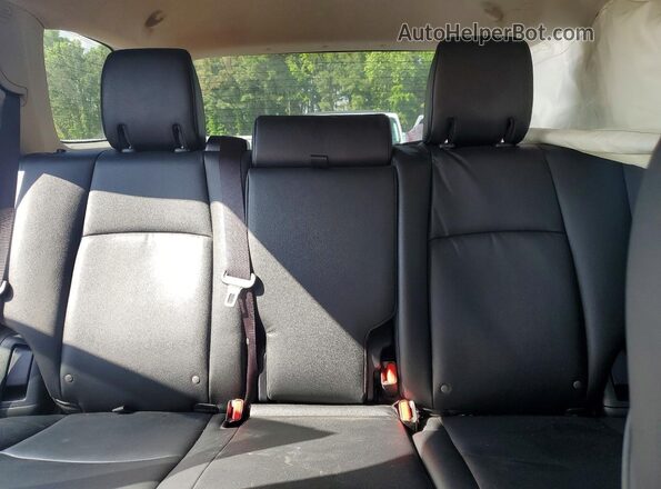 JTERU5JR7R6229416 2024 TOYOTA 4RUNNER Orange Rear seats view