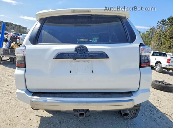 JTERU5JR8P6156280 2023 TOYOTA 4RUNNER White Հետևի տեսք