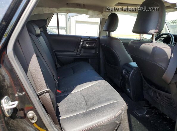 JTERU5JRXP6141456 2023 TOYOTA 4RUNNER Black უკანა სალონის ხედი