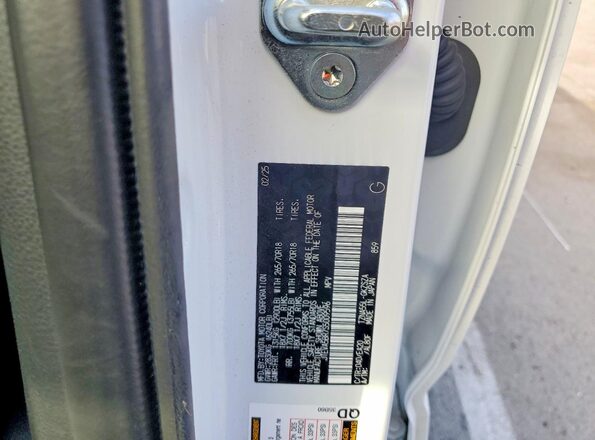 JTEVA5BR7S5009596 2025 TOYOTA 4RUNNER White Вид підкапотного простору