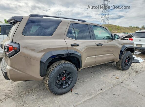JTEVB5BR5S5017709 2025 TOYOTA 4RUNNER Brown Trasero derecho