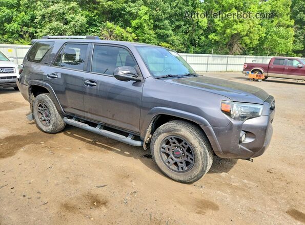 JTEZU5JR3L5224596 2020 TOYOTA 4RUNNER Gray Delantero derecho