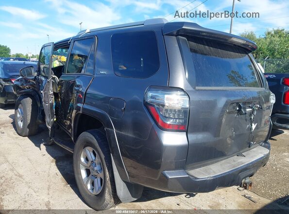 JTEZU5JR6H5148203 2017 TOYOTA 4RUNNER Gray 