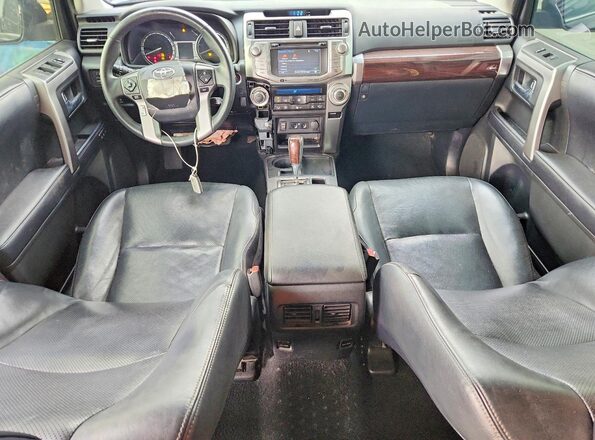 JTEZU5JR8J5190975 2018 TOYOTA 4RUNNER Черный Вид панели приборов