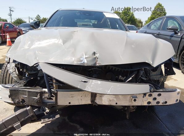JTHAP1D29S5006997 2025 LEXUS IS 500 Silver Вид задньої частини салону