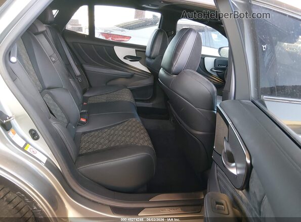 JTHB51FF4J5003286 2018 LEXUS LS 500 Silver VIN კოდის სტიკერის ხედი