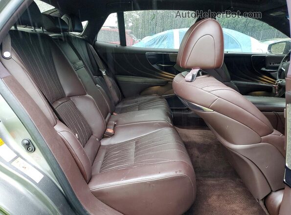 JTHB51FF5J5004656 2018 LEXUS LS Silver Vista de los asientos traseros