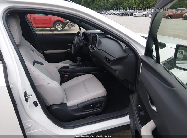 JTHB9JBH8P2067644 2023 LEXUS UX 250H White Front interior view