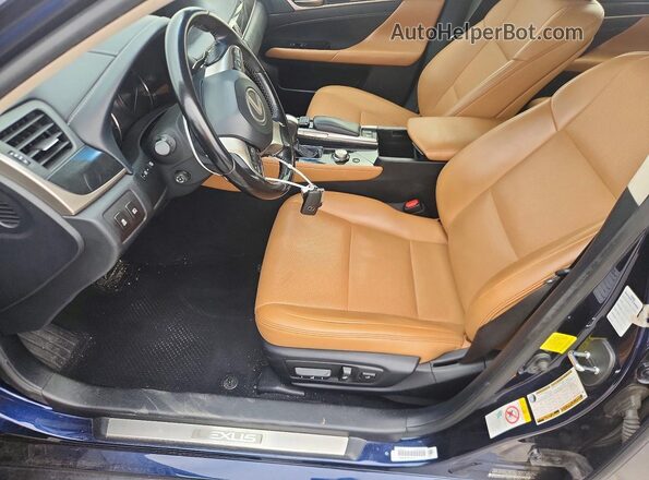 JTHBA1BL6JA007919 2018 LEXUS GS Синий Вид салона спереди