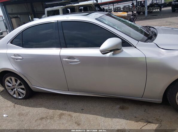 JTHBA1D20G5007517 2016 LEXUS IS 200T Silver Widok wnętrza z tyłu