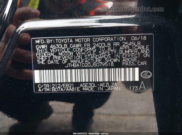 JTHBA1D20J5079518 2018 LEXUS IS 300 Black Շարժիչի բաժամունքի տեսք