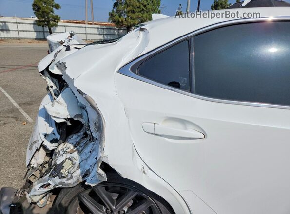 JTHBA1D21K5092473 2019 LEXUS IS Белый Вид подкапотного пространства