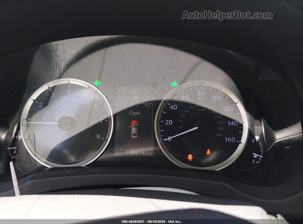 JTHBA1D22G5017692 2016 LEXUS IS 200T Silver Widok tylnych siedzeń