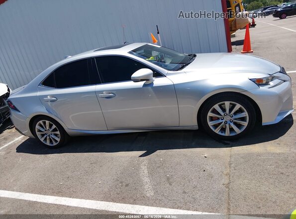 JTHBA1D22G5017692 2016 LEXUS IS 200T Silver Widok wnętrza z tyłu