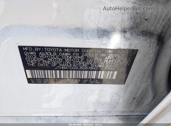 JTHBA1D24J5067842 2018 LEXUS IS 300 Белый Вид подкапотного пространства