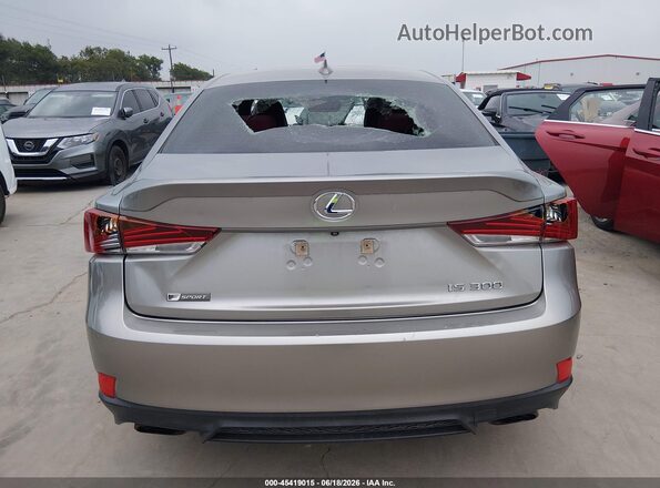 JTHBA1D29J5069070 2018 LEXUS IS 300 Серый 