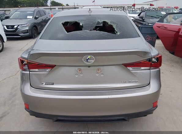 JTHBA1D29J5069070 2018 LEXUS IS 300 Серый 