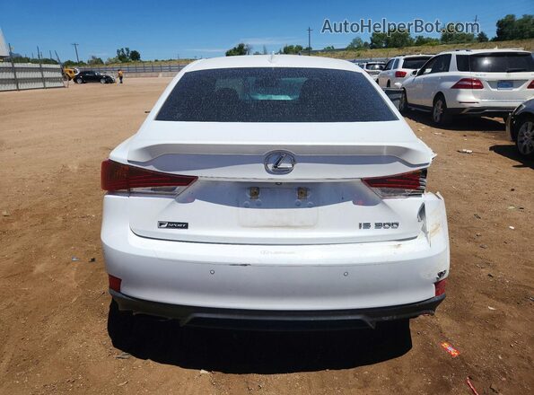 JTHBA1D29K5089207 2019 LEXUS IS White უკანა ხედი