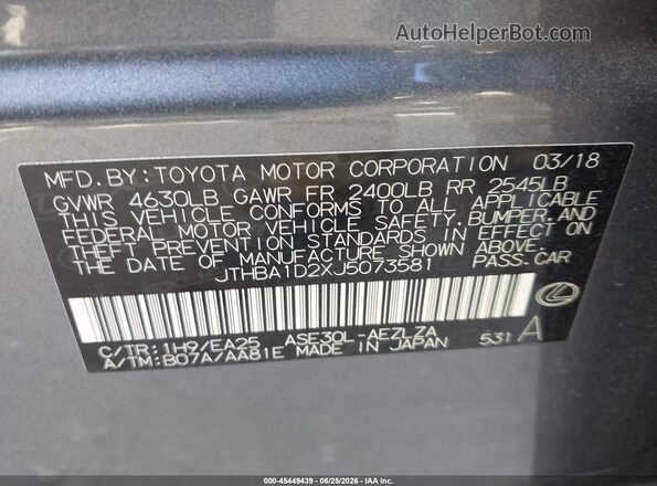 JTHBA1D2XJ5073581 2018 LEXUS IS 300 Gray Vista del compartimento del motor