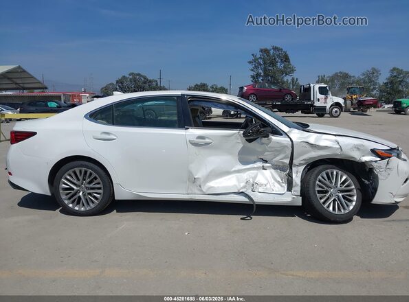 JTHBK1GG7G2233995 2016 LEXUS ES 350 White Вид задньої частини салону