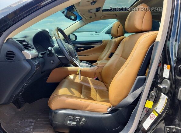 JTHBL5EF3G5139464 2016 LEXUS LS Black Вид салону спереду
