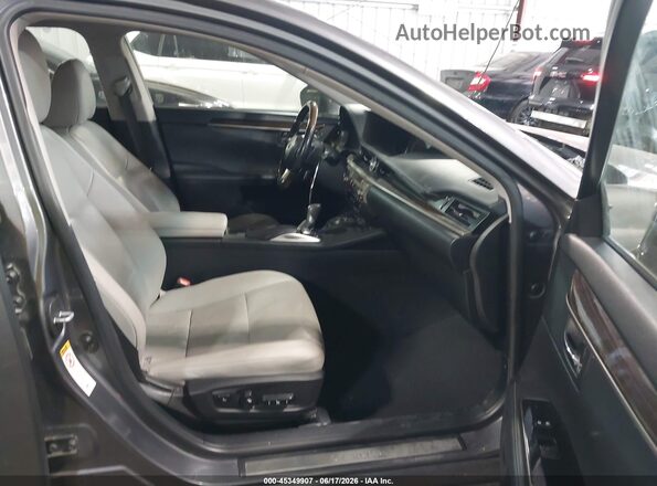 JTHBW1GG2G2101277 2016 LEXUS ES 300H Синий Вид салона спереди