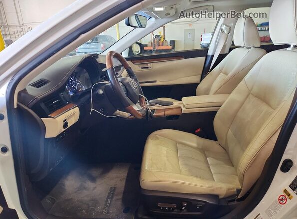 JTHBW1GG6H2134848 2017 LEXUS ES White წინა სალონის ხედი