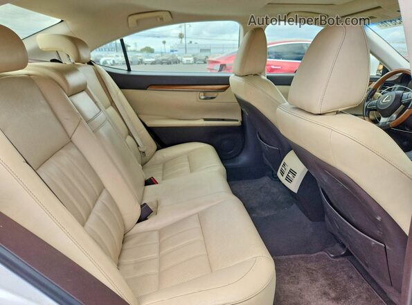 JTHBW1GG7H2137659 2017 LEXUS ES White Հետևի նստատեղերի տեսք