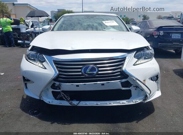 JTHBW1GG7H2140755 2017 LEXUS ES 300H Белый Вид задней части салона