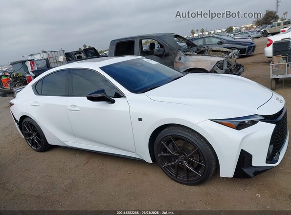 JTHBZ1B28T5096713 2026 LEXUS IS 350 White Вид задньої частини салону