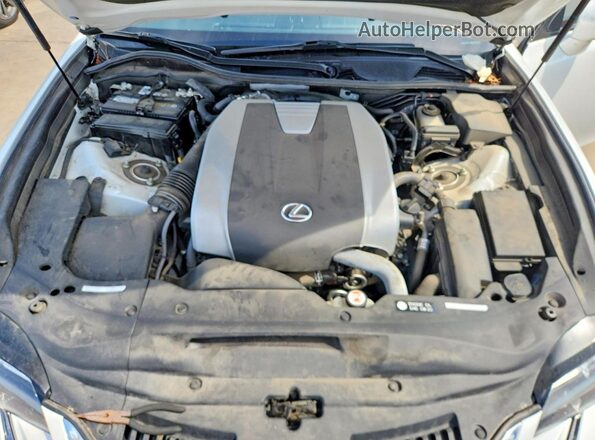 JTHBZ1BL2HA007869 2017 LEXUS GS White Rear interior view