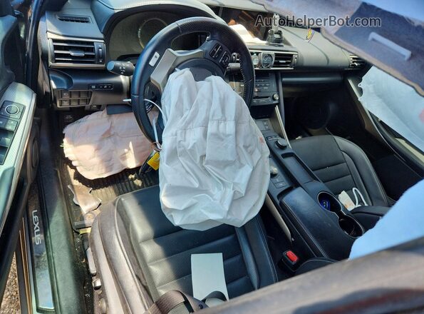 JTHC81D23J5032564 2018 LEXUS IS Gray Առջևի վահանակի տեսք