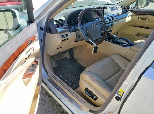 JTHCL5EF7H5028874 2017 LEXUS LS White Widok deski rozdzielczej