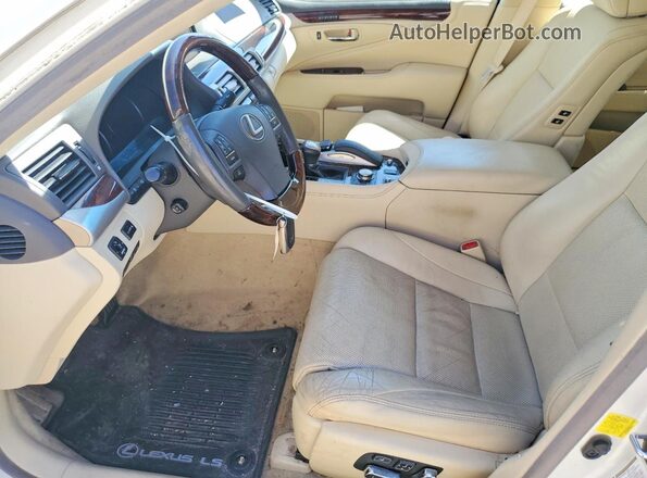 JTHCL5EF7H5028874 2017 LEXUS LS White Widok wnętrza z przodu
