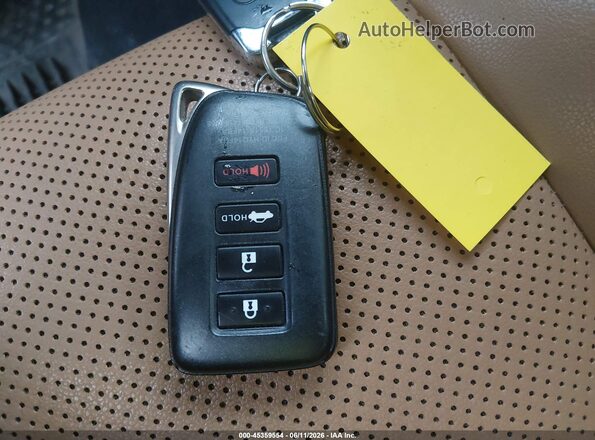 JTHCM1D25H5015108 2017 LEXUS IS 300 White Առջևի վահանակի տեսք