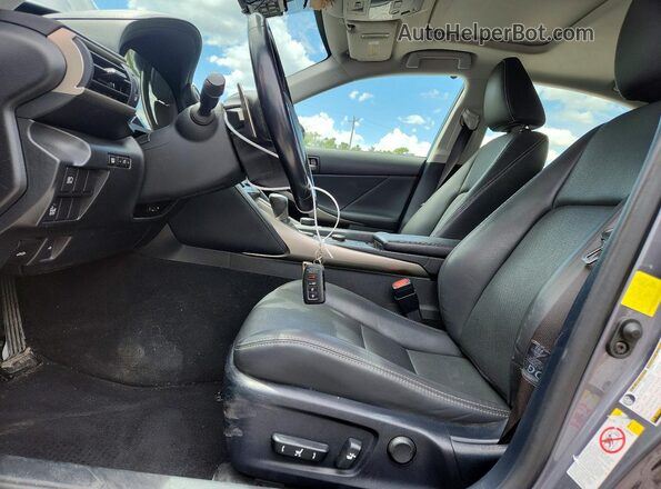 JTHCM1D29H5024412 2017 LEXUS IS Gray 