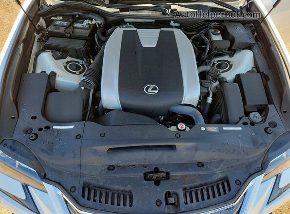 JTHCZ1BL4JA008645 2018 LEXUS GS White Widok wnętrza z tyłu