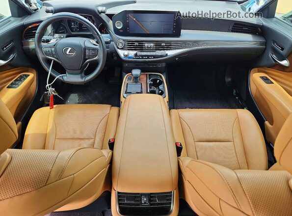 JTHD51FF3M5015068 2021 LEXUS LS White Widok deski rozdzielczej