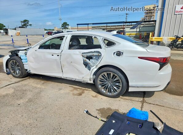 JTHD51FF3N5016514 2022 LEXUS LS White 