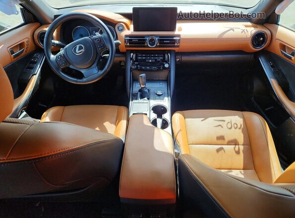 JTHD81F28P5051637 2023 LEXUS IS Gray Առջևի վահանակի տեսք