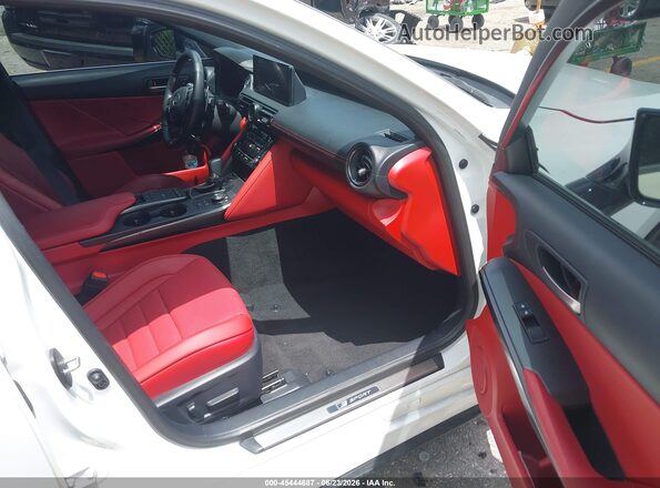 JTHGZ1B20P5069162 2023 LEXUS IS 350 Белый Вид салона спереди